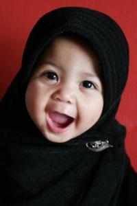 foto-baby-lucu-berjilbab-foto-bayi-indonesia